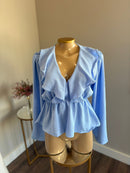 Blusa com babados azul